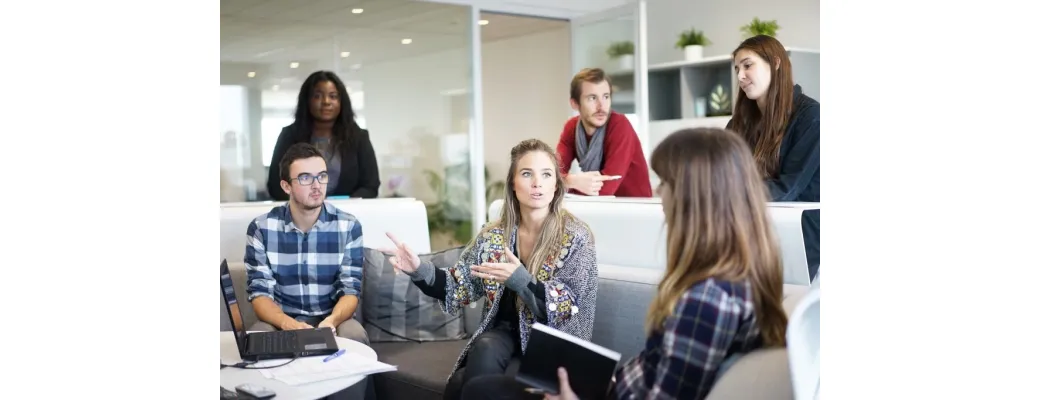 37 Ways To Reward Your Employees Like A True Boss