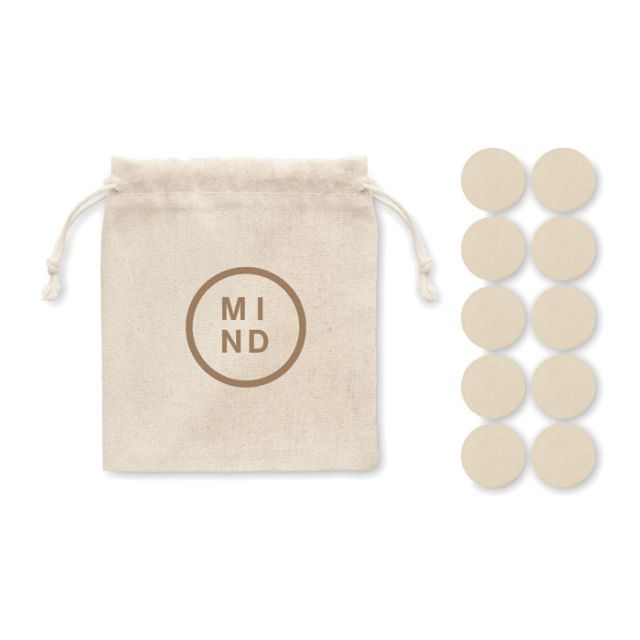 Wooden tic tac toe