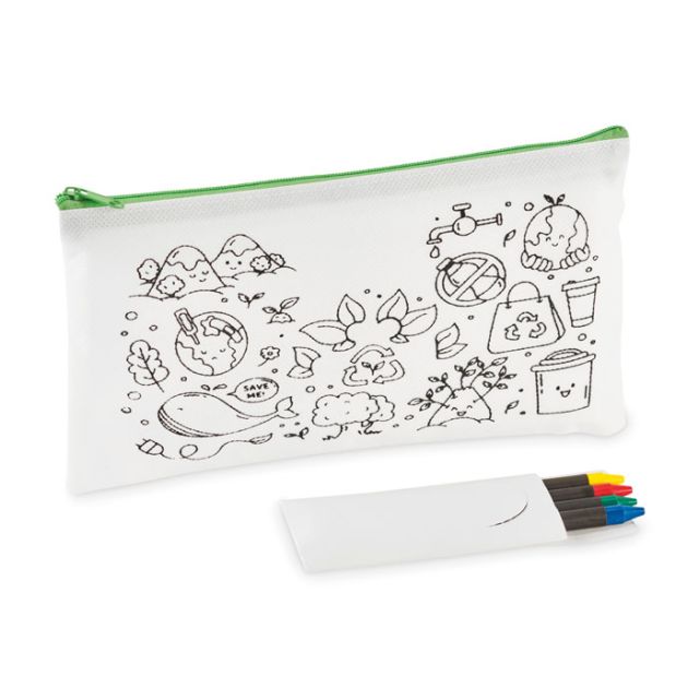Pencil case with 4 crayons